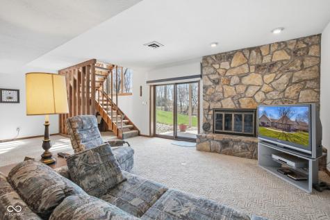 219 Cheshire Circle Noblesville IN 46062