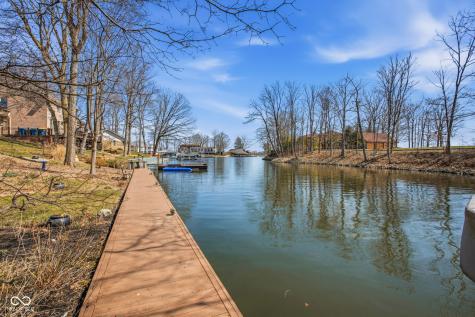 219 Cheshire Circle Noblesville IN 46062