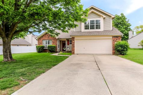 6824 Millbrook Circle Indianapolis IN 46237
