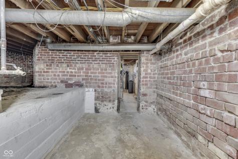 876 N Centerline Road Franklin IN 46131