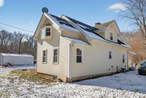 4017 Helmsburg Road Nashville IN 47448