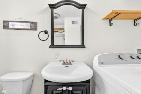 4017 Helmsburg Road Nashville IN 47448