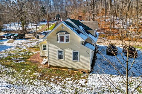 4017 Helmsburg Road Nashville IN 47448
