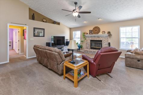 117 Brooks Bend Brownsburg IN 46112