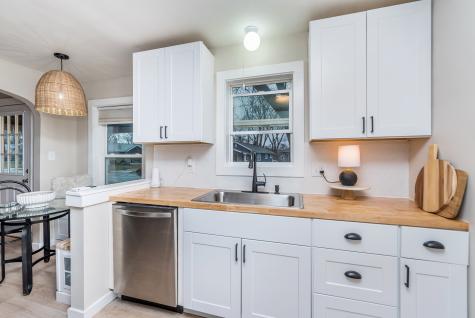 4914 Caroline Avenue Indianapolis IN 46205