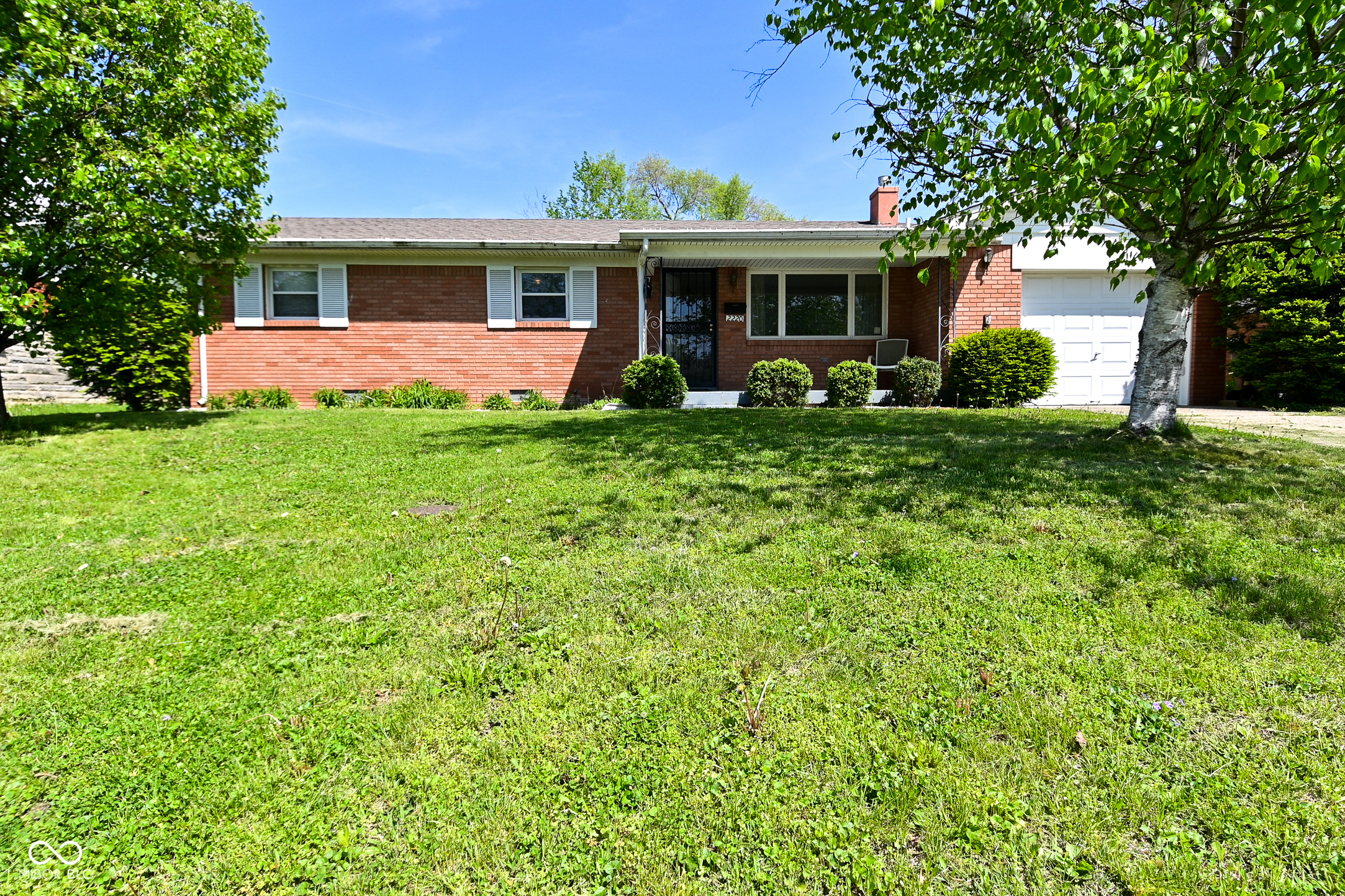 2220 Radcliffe Avenue Indianapolis IN 46227