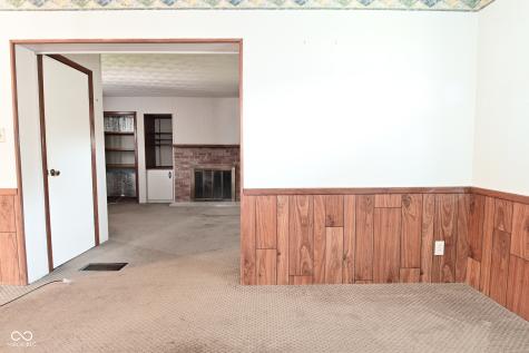2220 Radcliffe Avenue Indianapolis IN 46227