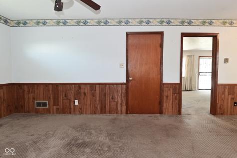 2220 Radcliffe Avenue Indianapolis IN 46227