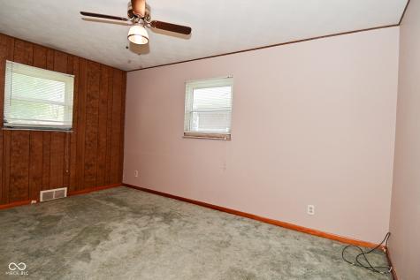 2220 Radcliffe Avenue Indianapolis IN 46227
