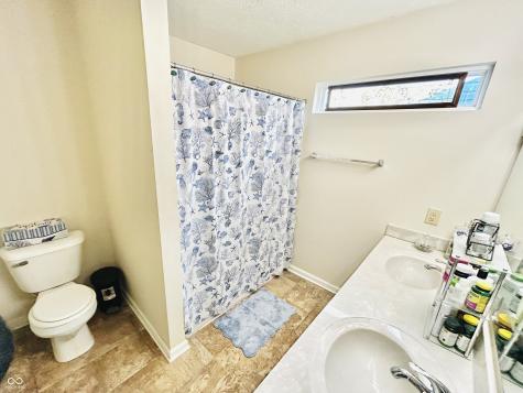 2425 Bristol Drive Franklin IN 46131