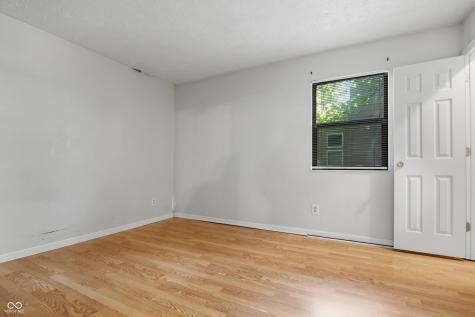 4325 Clayburn Drive Indianapolis IN 46268