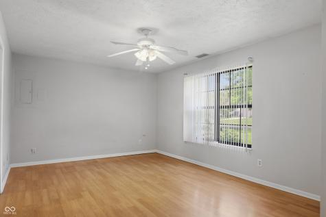 4325 Clayburn Drive Indianapolis IN 46268