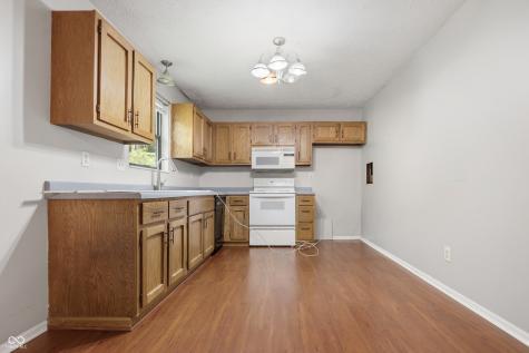 4325 Clayburn Drive Indianapolis IN 46268
