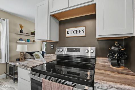 614 Summit Avenue Connersville IN 47331