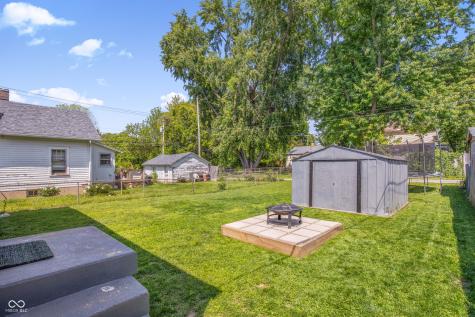 614 Summit Avenue Connersville IN 47331