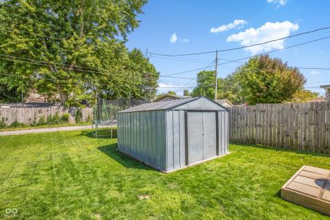 614 Summit Avenue Connersville IN 47331