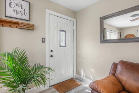 614 Summit Avenue Connersville IN 47331