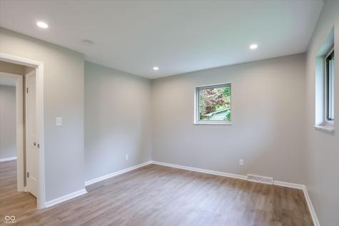 1948 Mullinix Road Greenwood IN 46143