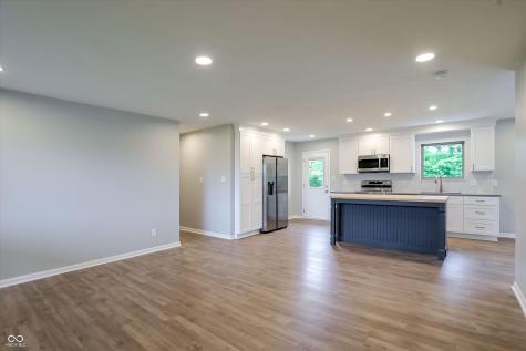 1948 Mullinix Road Greenwood IN 46143