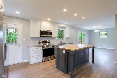 1948 Mullinix Road Greenwood IN 46143