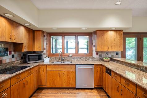 8538 Clew Court Indianapolis IN 46236