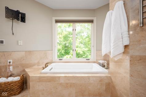 8538 Clew Court Indianapolis IN 46236