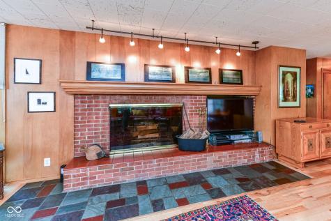2140 W 44th Street Indianapolis IN 46228
