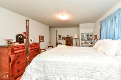 2140 W 44th Street Indianapolis IN 46228