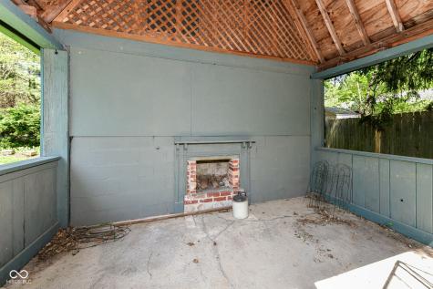 2140 W 44th Street Indianapolis IN 46228