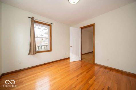 7929 White River Drive Indianapolis IN 46240