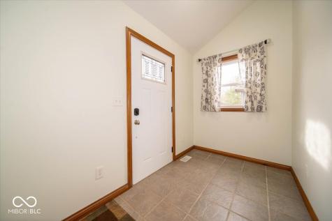 7929 White River Drive Indianapolis IN 46240