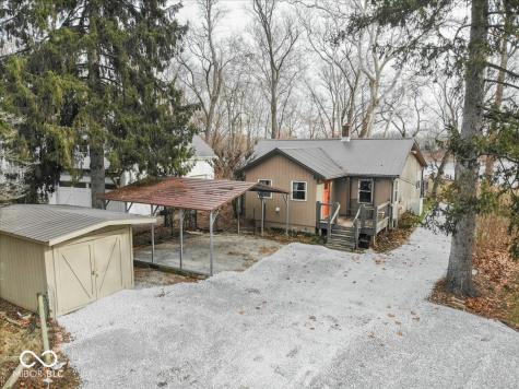 7929 White River Drive Indianapolis IN 46240