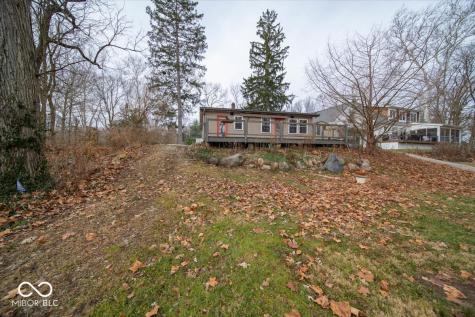 7929 White River Drive Indianapolis IN 46240