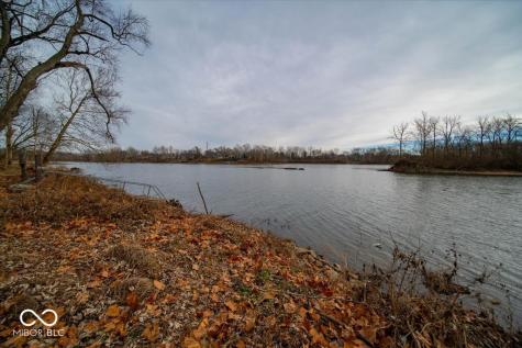 7929 White River Drive Indianapolis IN 46240