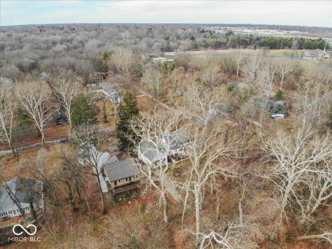 7929 White River Drive Indianapolis IN 46240
