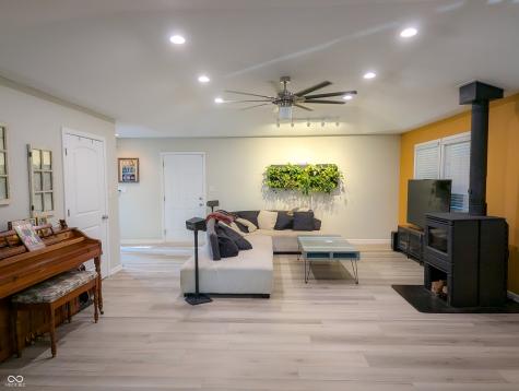 497 E 116th Street Carmel IN 46032