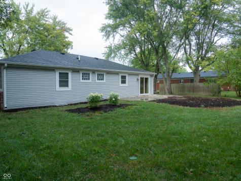 497 E 116th Street Carmel IN 46032