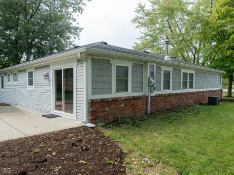 497 E 116th Street Carmel IN 46032