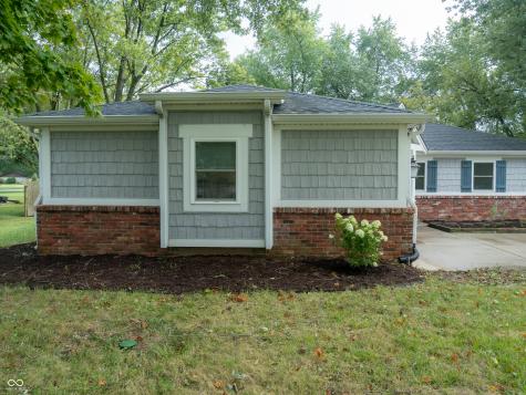 497 E 116th Street Carmel IN 46032