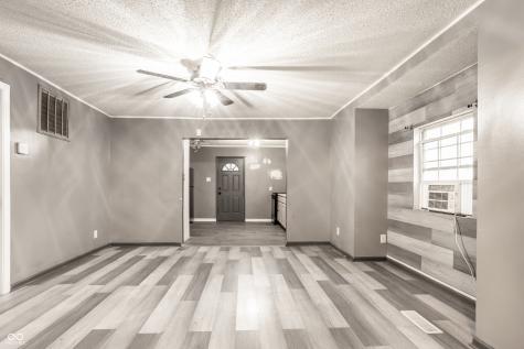 596 Christian Avenue Noblesville IN 46060