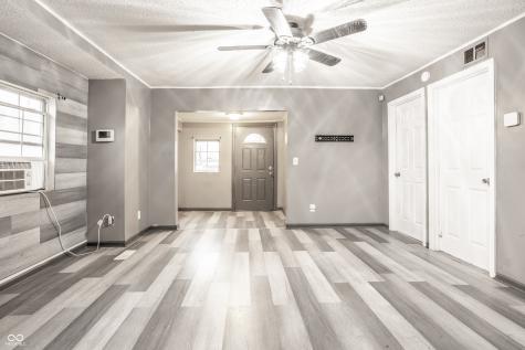 596 Christian Avenue Noblesville IN 46060