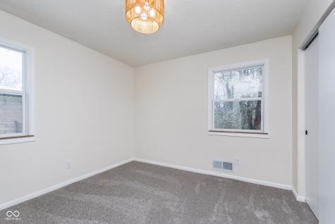 5335 Ashbourne Lane Indianapolis IN 46226
