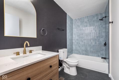 5335 Ashbourne Lane Indianapolis IN 46226