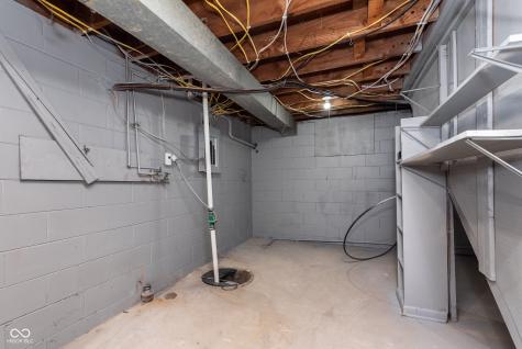 5335 Ashbourne Lane Indianapolis IN 46226