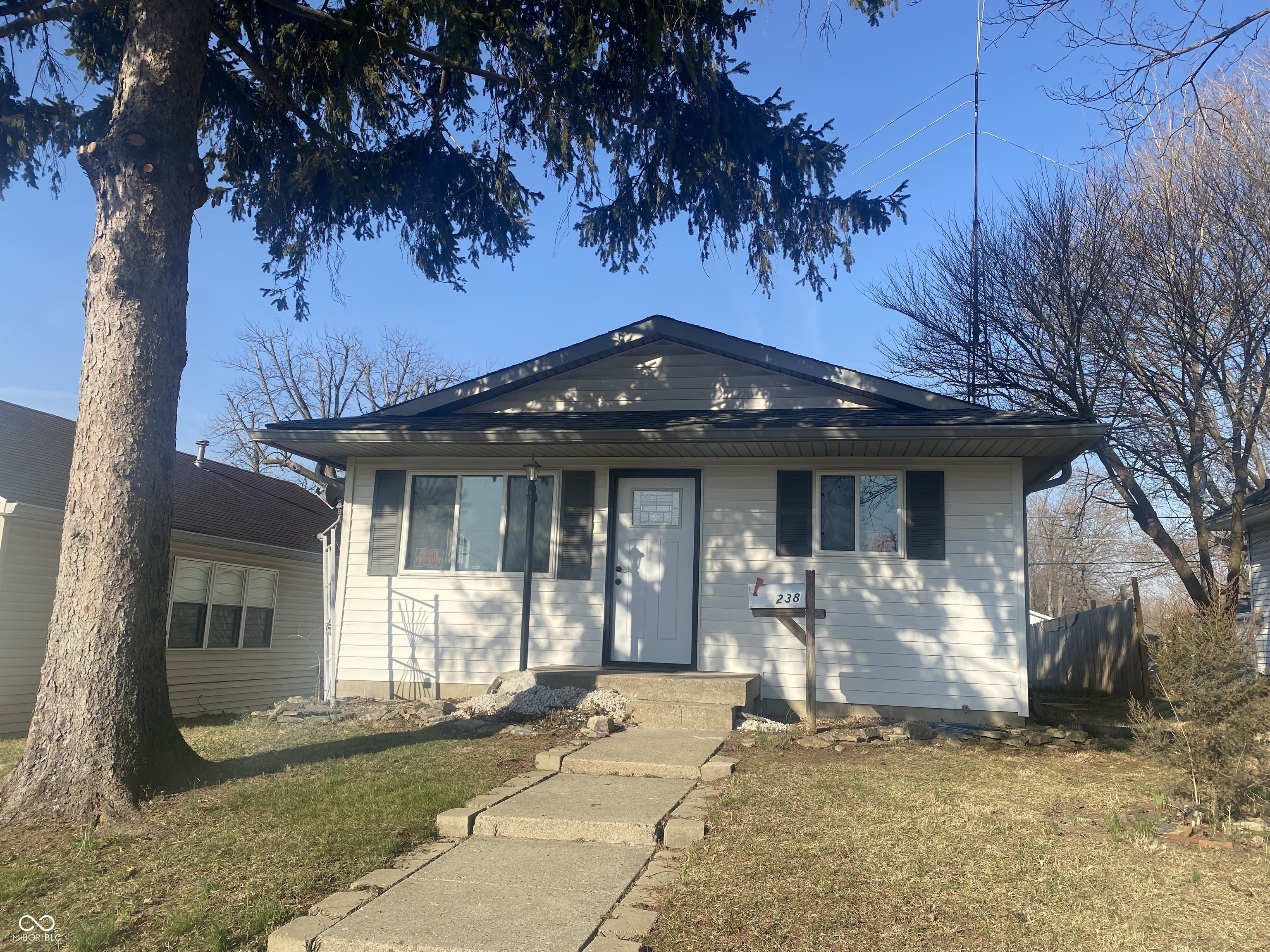 238 N 7th Avenue Beech Grove IN 46107