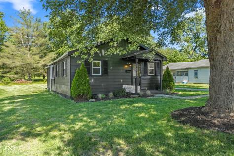 4986 Adkins Street Columbus IN 47201