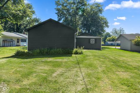 4986 Adkins Street Columbus IN 47201