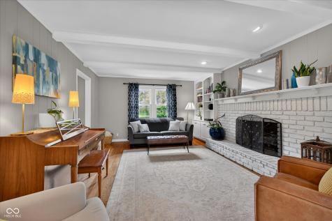 1948 Brewster Road Indianapolis IN 46260