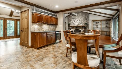 6311 Johnson Road Indianapolis IN 46220