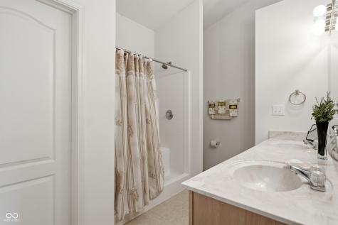 10781 Oriole Court Indianapolis IN 46231